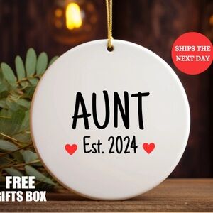 Custom Aunt ornament